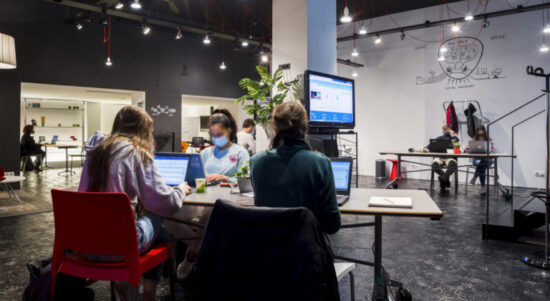 coworking-salas-bilbao-550×301