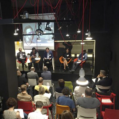 Presentación en espacio Icaza Coworking